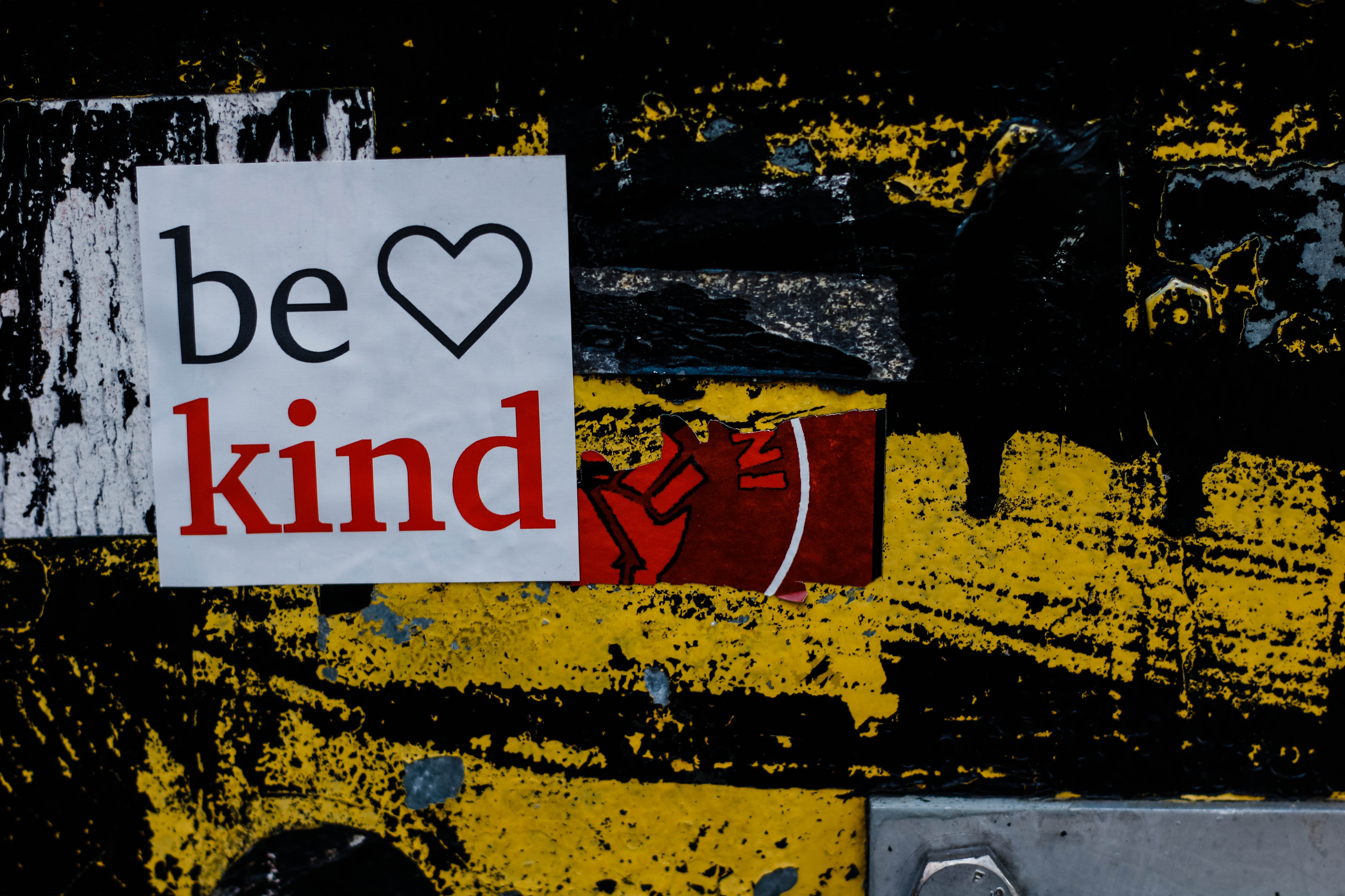 Ten simple things you can do to celebrate Random Act of Kindness Day